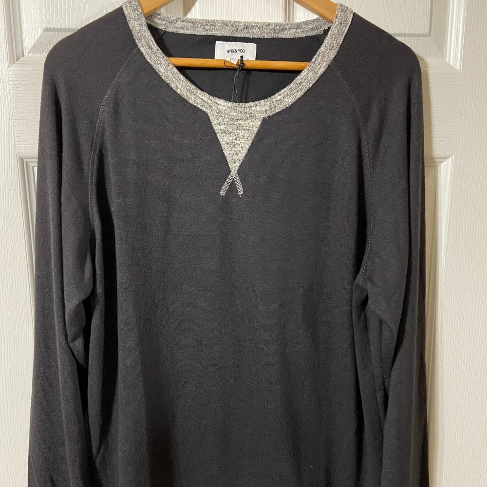 New Hyden Yoo Casual Sweatshirt